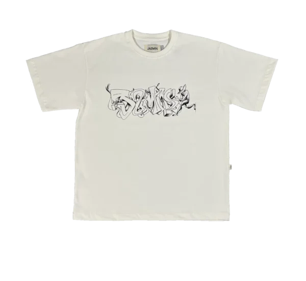 Camiseta Resk12 x JSMN de frente - cor off-white com estampa em silk screen na cor preta desenhada pelo artista Resk12